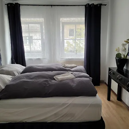Gaestehaus Zum Grafen Guest house *